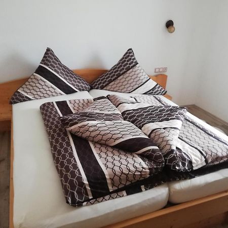 Ferienwohnung "Zum See" เมาราค ภายนอก รูปภาพ